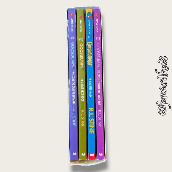 Goosebumps book collection by R.L. Stine: Books #9-12 in Slipcase - Picture 3 of 11